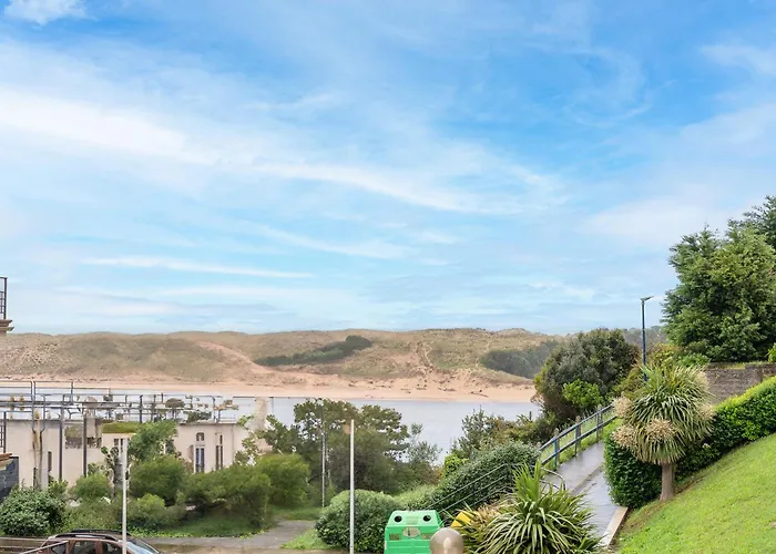 Mi Casita Del Norte A 150 M De La Playa Mogro